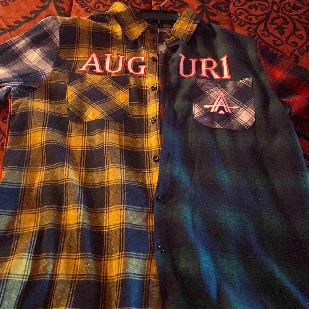 Flannel shirt